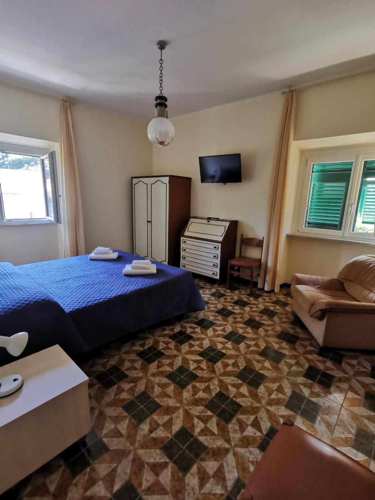 Albergo Mp Нолі Екстер'єр фото
